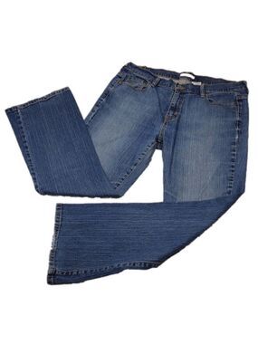 Levi Strauss & Co 515 Blue Medium Wash Five Pocket Mid Rise Boot Cut Denim Jean